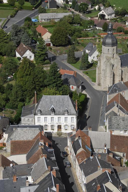 Hotel Du Berry Aigurande Exteriér fotografie