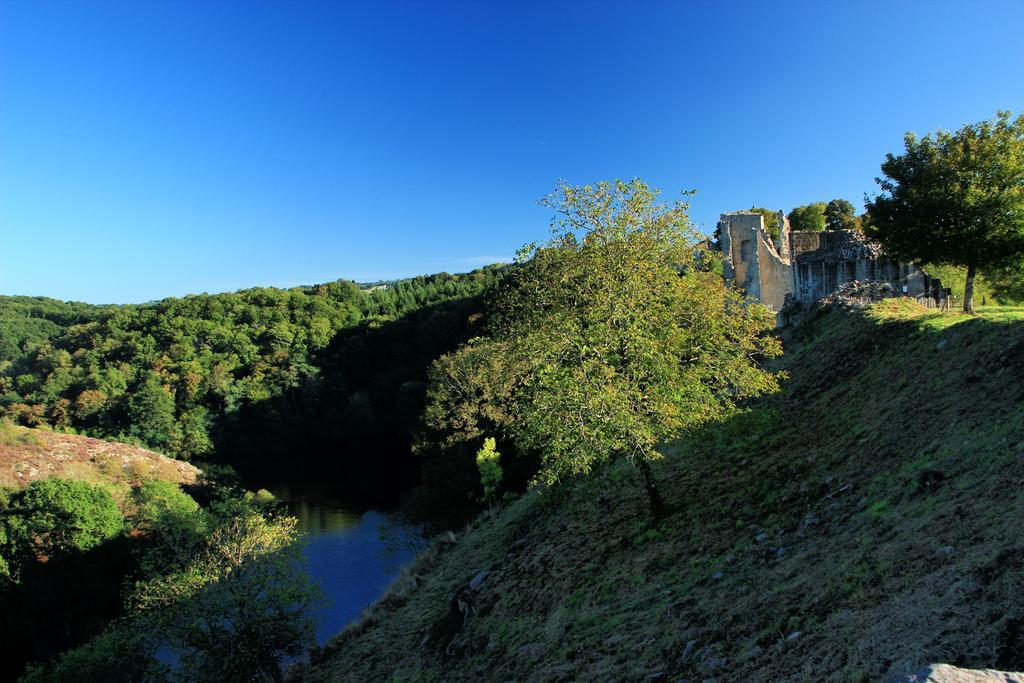 Hotel Du Berry Aigurande Exteriér fotografie